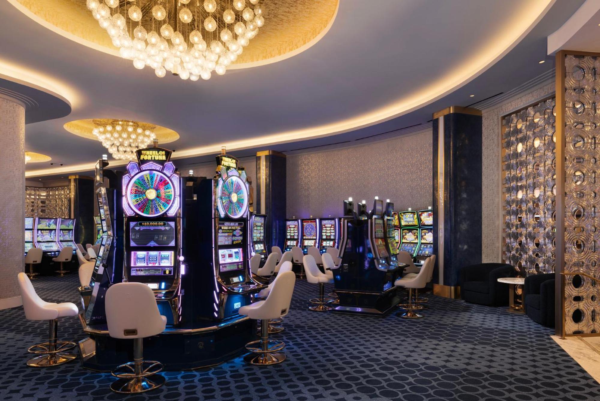 Fontainebleau Las Vegas Esterno foto The casino floor at Wynn Las Vegas