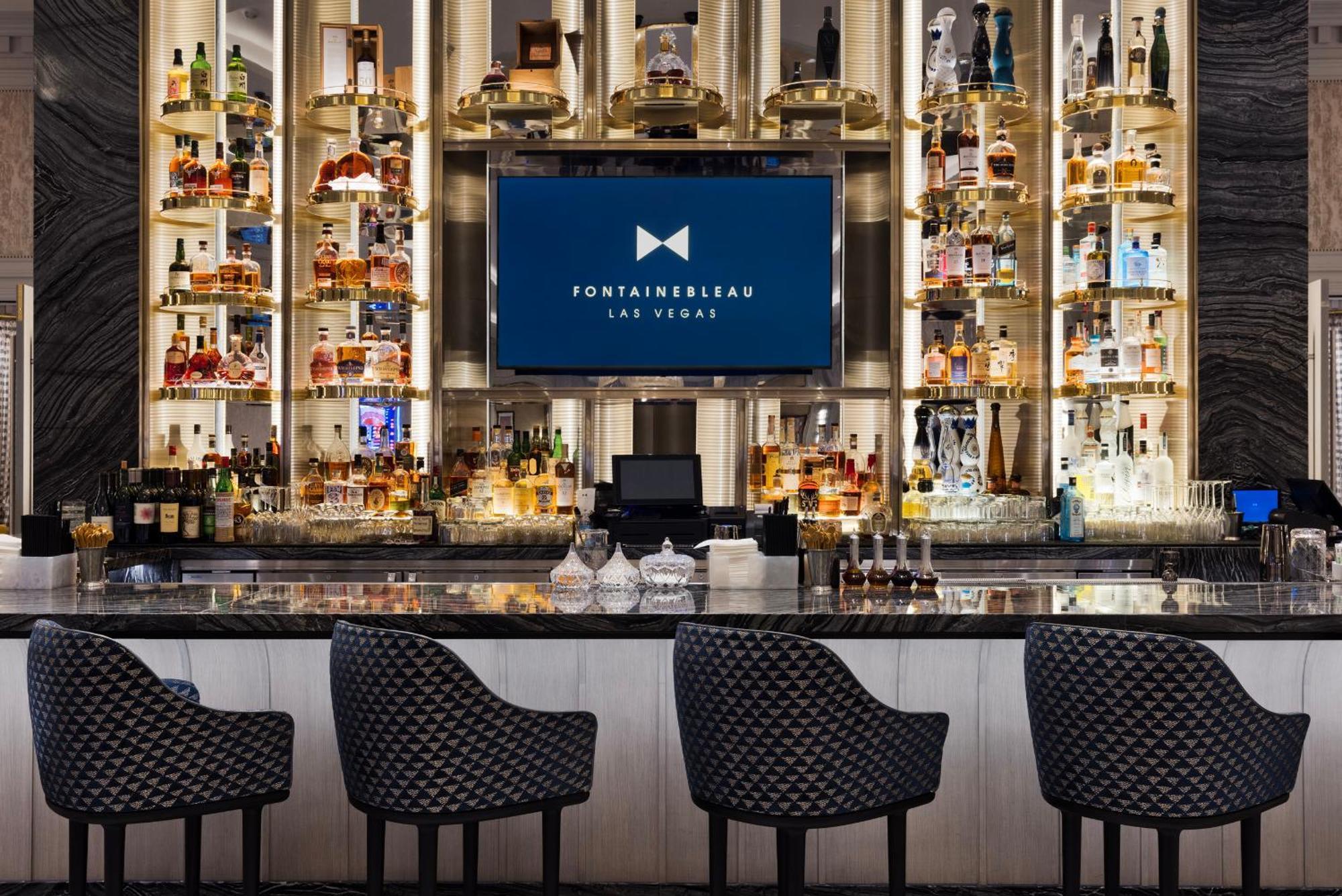 Fontainebleau Las Vegas Esterno foto The bar at the Fontainebleau Las Vegas