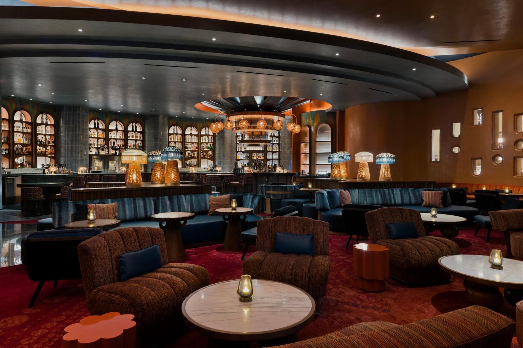 Fontainebleau Las Vegas Esterno foto The interior of the bar